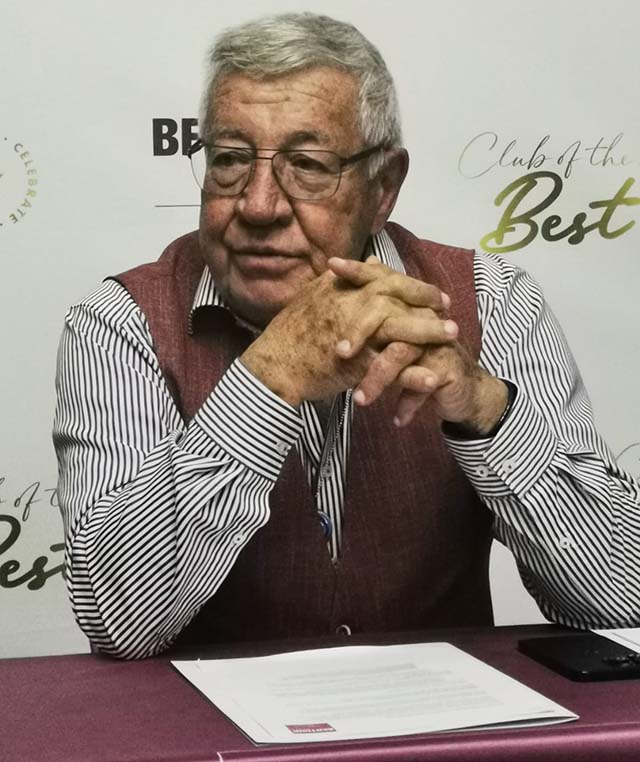 Turizm duayeni Kadir Uğur 