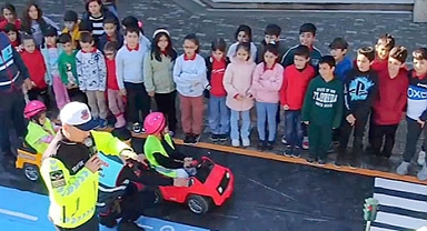 Antalya’da 30 bin öğrenci trafik dedektifi oldu