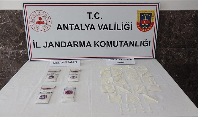 Alanya'da dev uyuşturucu baskını! Kilo kilo metamfetamin ele geçti!
