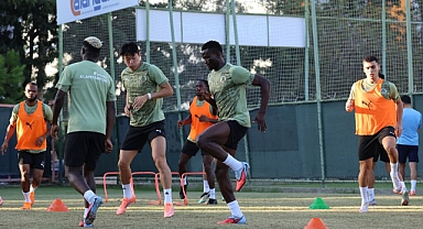 Alanyaspor'da Kocaelispor mesaisi başladı! İlk 11 yenileme yaptı!