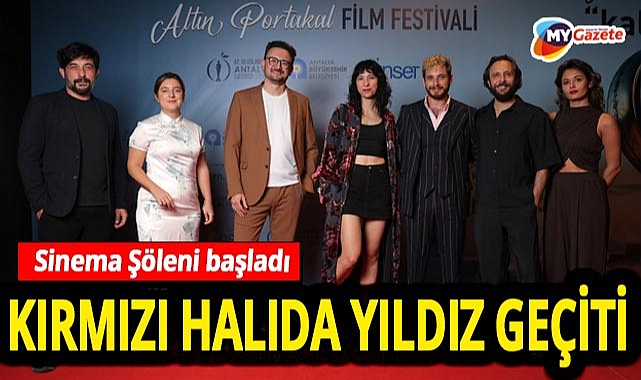 Altın Portakal'ın kırmızı halısı yıldızlar geçidine sahne oldu