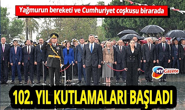 Antalya'da Cumhuriyet coşkusu! 102. yıl kutlamaları çelenk töreniyle start aldı!