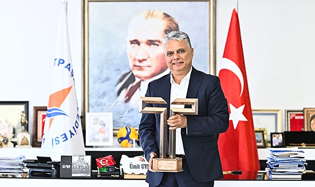 Muratpaşa'nın kalbi Kaleiçi'ne dev ödül! Tarihi Evler Projesiyle turizmde çığır açtı!