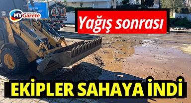 Dağlardan inen kum ve balçıklar temizleniyor