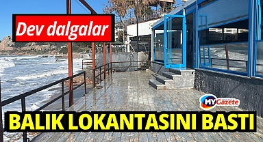Dalgalar balık lokantasını bastı