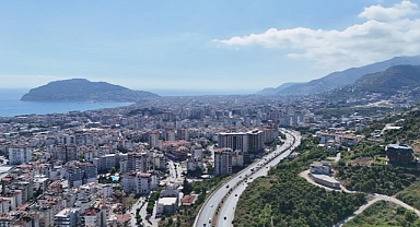 Alanya için il çağrısı güçleniyor! Nüfusu birçok ili geride bıraktı