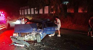 Antalya Manavgat’ta 3 araçlı zincirleme kaza: 1 yaralı