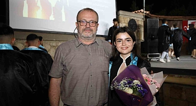 Babasından ilham aldı tek kız öğrenci olarak mezun oldu!