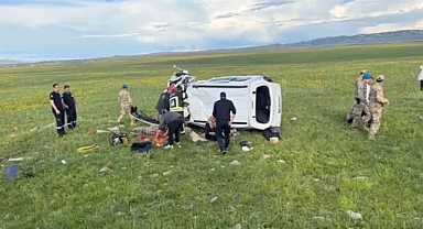 Erzurum’da can pazarı! takla atan araçta 4 kişi hayatını kaybetti