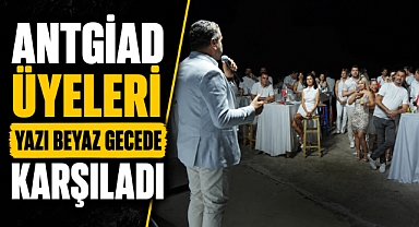 Genç iş dünyası dostluk, dayanışma ve beyazın birleştirici gücünde buluştu