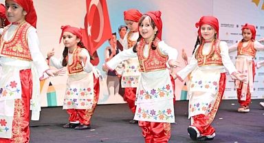Kepez'de mezuniyet coşkusu! 356 minik ilkokula uğurlanıyor