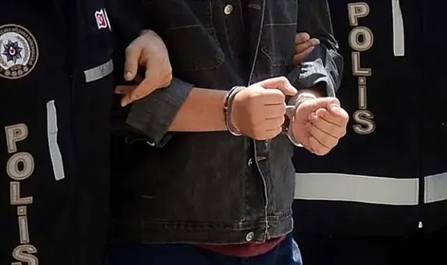 Antalya Alanya'da parkta bıçaklı kavga! 13 yaşındaki çocuk tutuklandı
