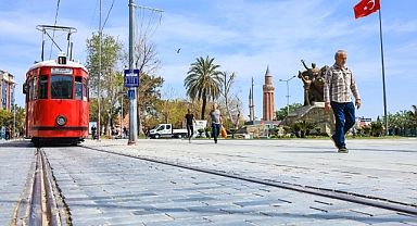 Antalya'da nostalji tramvayı kaldırılıyor iddialarına yalanlama! Büyükşehir'den açıklama