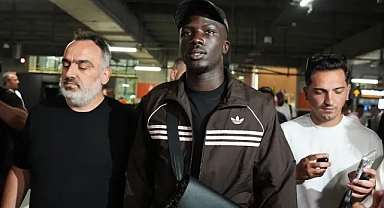 Beşiktaş'tan transfer şovu! Yeni yıldız Kassoum Ouattara İstanbul'a geldi!