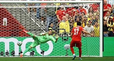 Dünya Kupası'nda penaltı dramı! İsviçre tarih yazdı, Kolombiya yıkıldı!