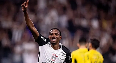 Fenerbahçe'ye transferde dev rakip! Yıldız forvet için geri sayım başladı
