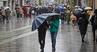İstanbul'a sağanak alarmı! Valilik ve AKOM peş peşe uyardı