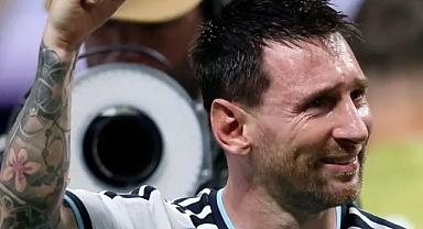 Messi tarihi yeniden yazdı! Maradona'yı geçip zirvenin tek sahibi oldu!
