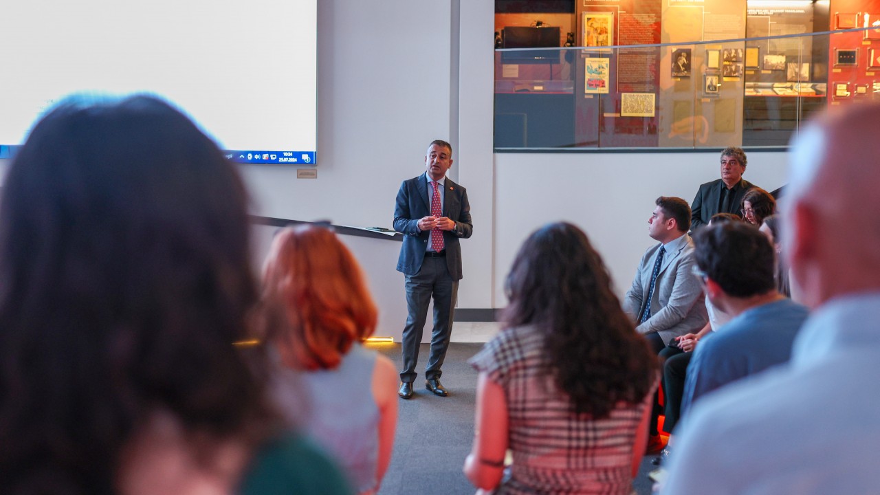 CHP’li Bulut: Meclis'te insani olmayan koşullarda çalıştırılıyoruz