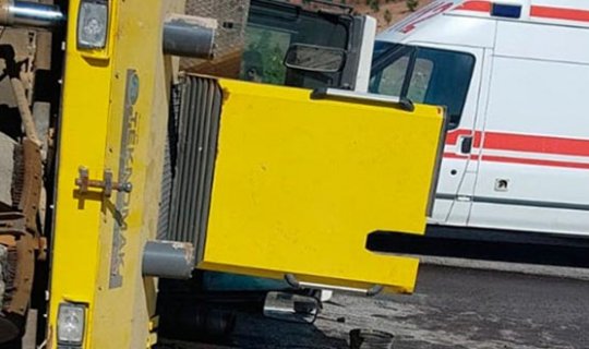 10 yaşındaki çocuk iş makinesinin altında kaldı