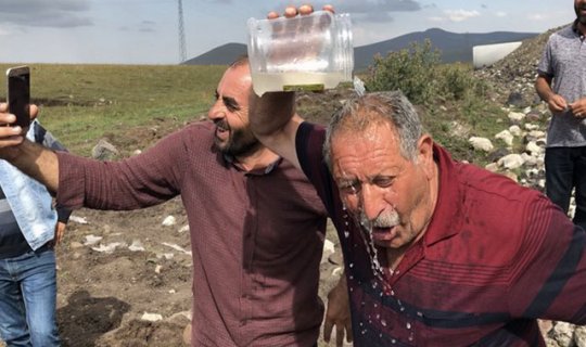 20 km uzaklıktan eşek sırtında taşıyorlardı