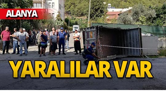 Alanya'da korkunç kaza : Yayaların arasına daldı!