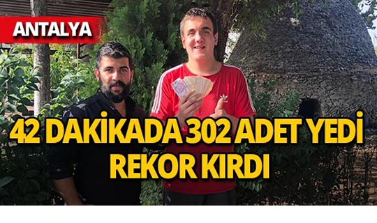 Antalya'da 42 dakikada 302 adet yedi, rekor kırdı!