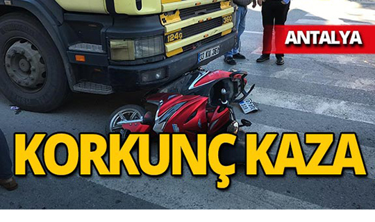 Antalya'da ambulansa yol vermek isterken canından oluyordu!