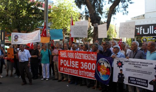 Antalya'da emekli polislerinin Cumhurbaşkanı Erdoğan'dan isteği