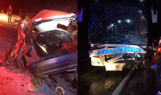 Antalya'da yolcu otobüsü ile otomobil çarpıştı