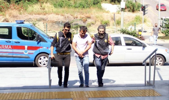 Antalya'daki çalıştığı bankayı soyan vurguncu İzmir'de yakalandı!