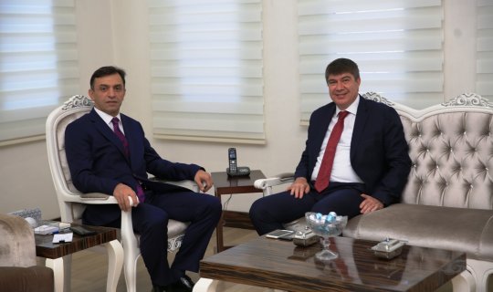 Antalya İl Emniyet Müdürü Başkan Türel'i ağırladı