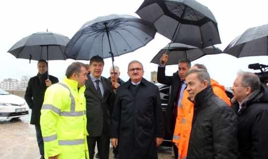 Antalya Serbest Bölge Köprülü Kavşağı 8 Mart Dünya Kadınlar Günü’nde hizmete girecek