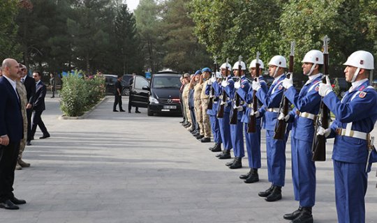 Bakan Soylu'dan 8 şehit için talimat!