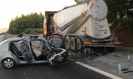 Balayı yolunda korkunç kaza : Gelin hayatını kaybetti
