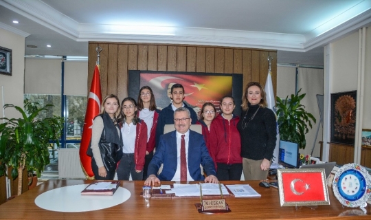 “Başkanımla okuyorum” projesi yeni yılda da ses getirecek