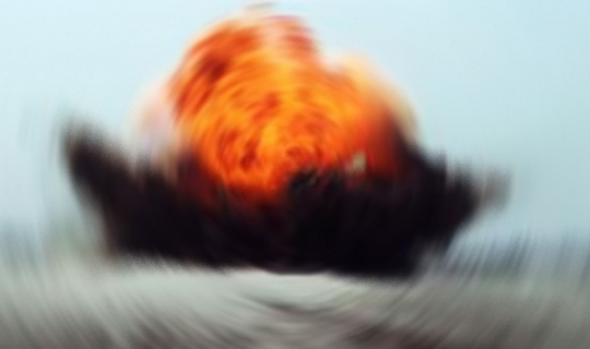 Bomba yüklü araç patlatıldı, ölü ve yaralılar var