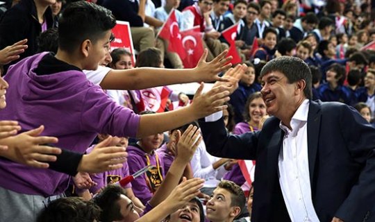 Büyükşehir’den spora ve sporcuya destek