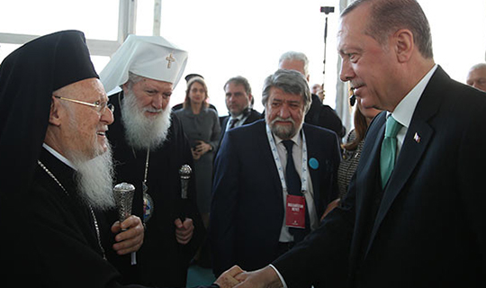 'Cumhurbaşkanı Erdoğan milli kilise başvurusuna engel olmalı'