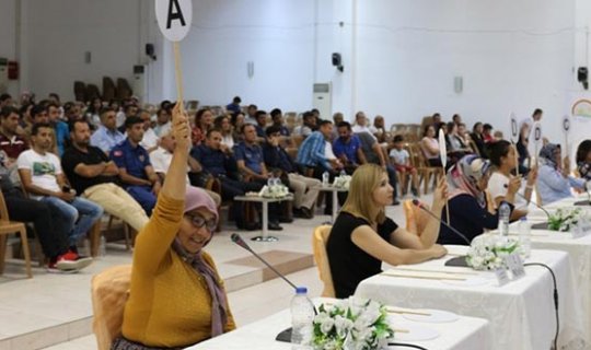 Demre'de kocası 'yapamazsın' dedi, o başardı