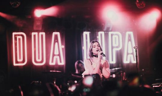 Dua Lipa Türkiye'deki ilk konseri için Serik'e geliyor
