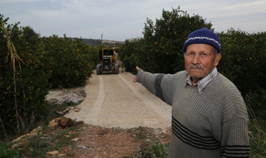 Erdemli’de alt yapı, bakım, onarım ve yol yapımı çalışması sürüyor