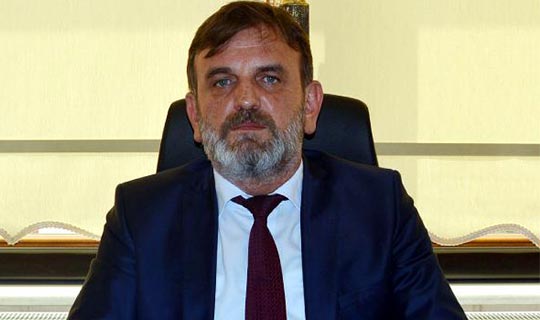 Eski belediye başkanı, FETÖ'den gözaltına alındı