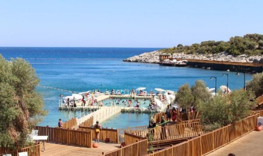 Finike'deki kadınlar plajı rekor kırıyor