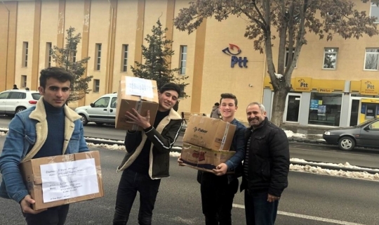 Gül-Celal Toraman Mesleki ve Teknik Anadolu Lisesi’nden Kitap Kumbaram Kampanyası