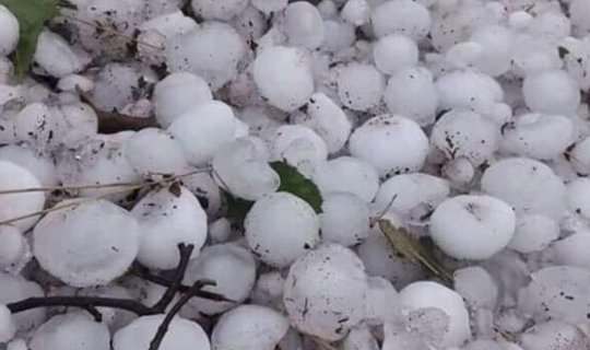 Hasar büyük! Çok sayıda ev ve araç zarar gördü