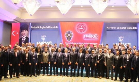 İçişleri Bakanı Soylu: 'Kimse kusura bakmasın metruk binalara dozeri vuracağız'