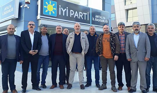 İYİ Parti Antalya'da adaylık süreci tamamlandı