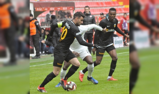 Kayserispor, Akhisar ile oynayacağı rövanş için bugün Manisa’ya gidecek