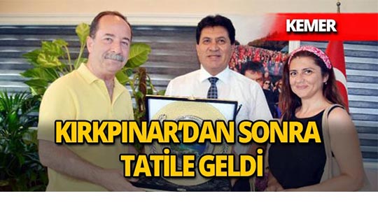Kırkpınar'dan sonra Kemer'e tatile geldi
